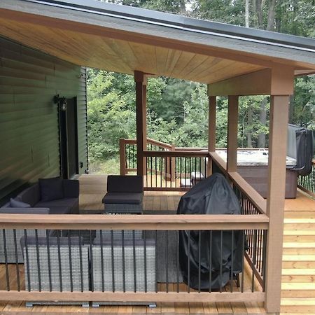 Lazy Bear-Hottub, Pet Friendly, Private Home Just 15 Minutes To Asheville.. Fairview Esterno foto