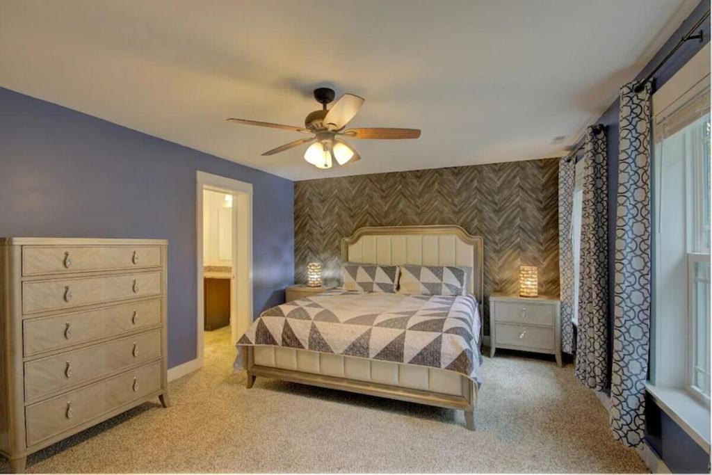 Lazy Bear-Hottub, Pet Friendly, Private Home Just 15 Minutes To Asheville.. Fairview Esterno foto